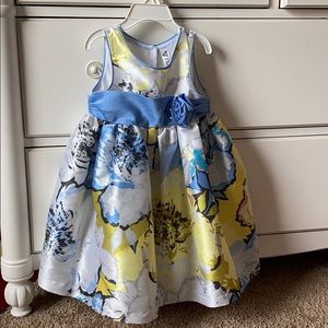 Girls floral dress